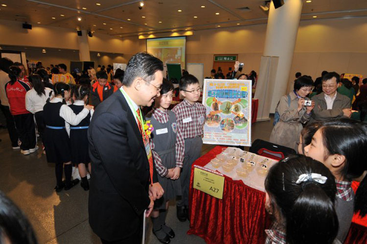 31547_10150183606685301_413340445300_12163409_483311_n