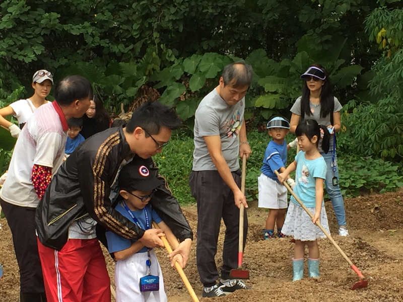 D8B84F75-D480-40DA-86BA-60B4BA9A614B