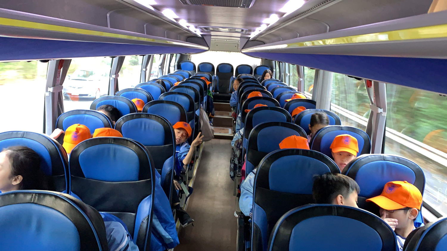 6F137506-F4A6-4C5B-9E52-C558E6049C25